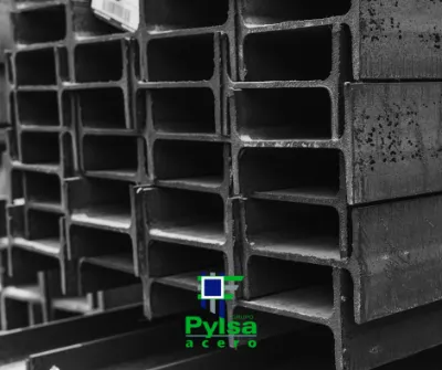 Fissure in Sandstone